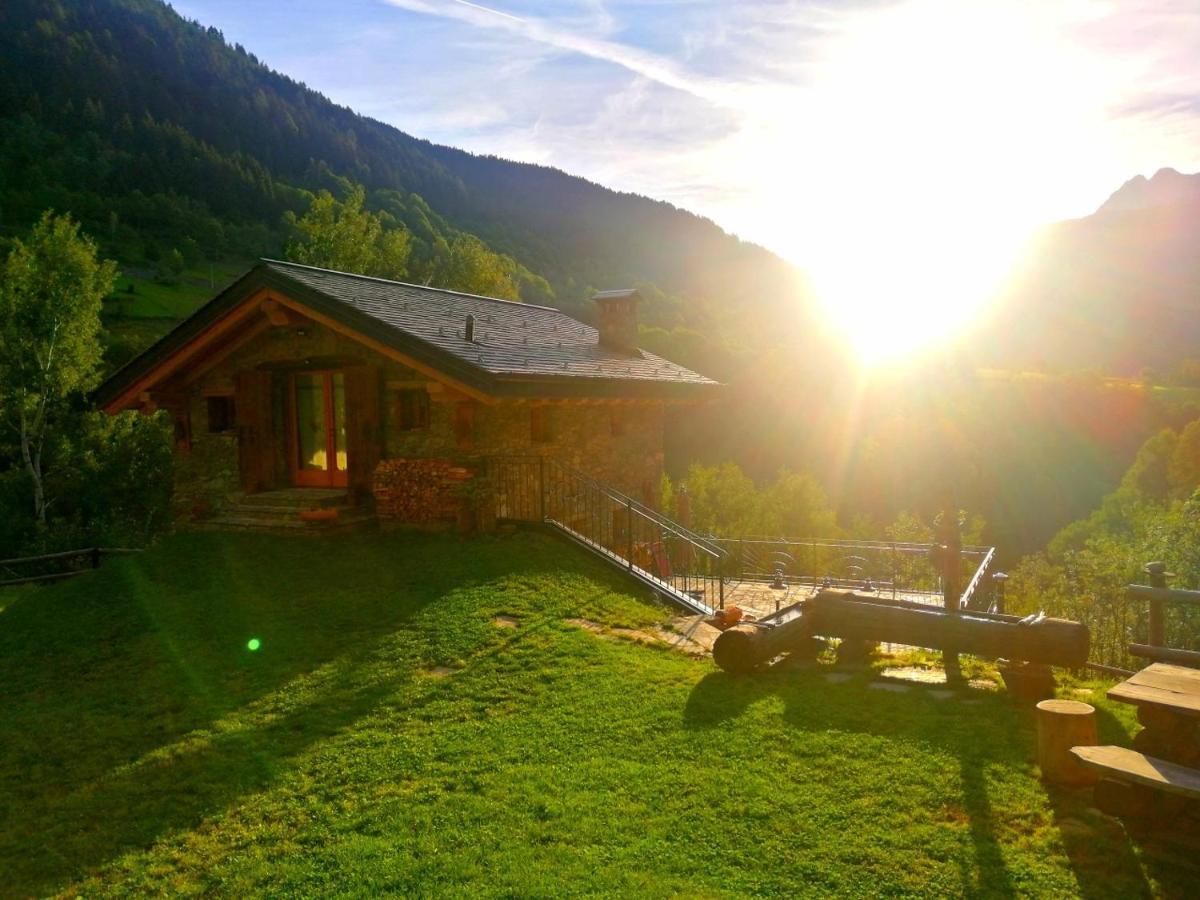Chalet Cuore Selvatico Monno Εξωτερικό φωτογραφία