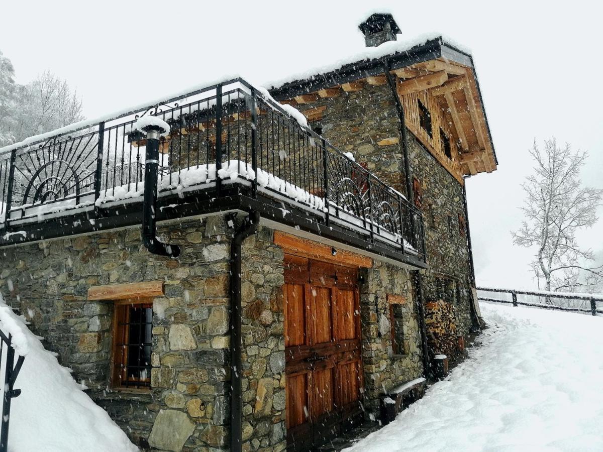 Chalet Cuore Selvatico Monno Εξωτερικό φωτογραφία
