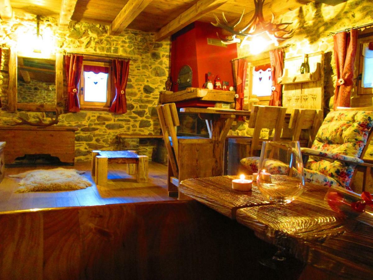 Chalet Cuore Selvatico Monno Εξωτερικό φωτογραφία