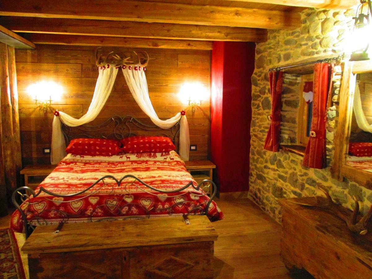 Chalet Cuore Selvatico Monno Εξωτερικό φωτογραφία